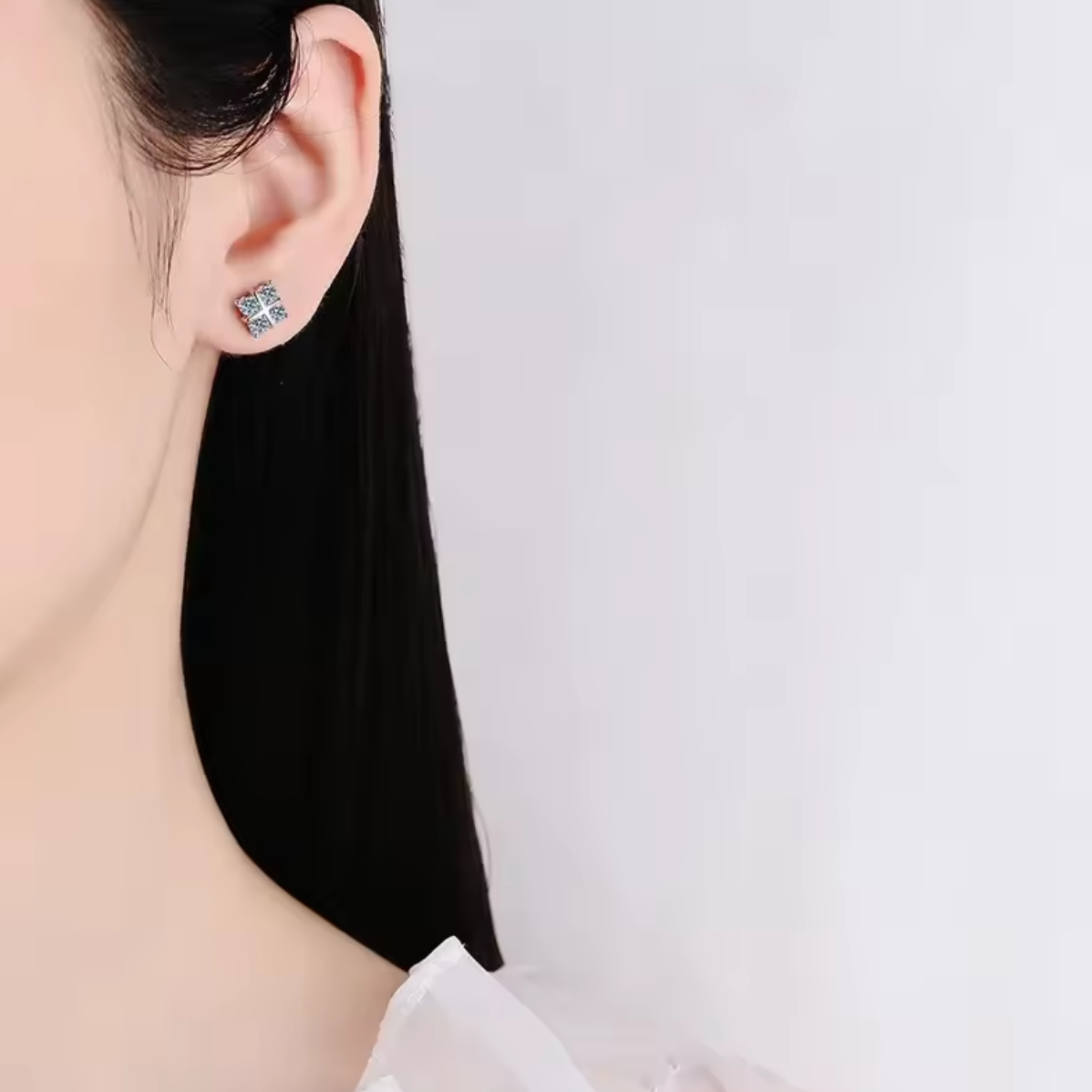 Kolczyki sztyft kwadraty srebro 925 Moissanite