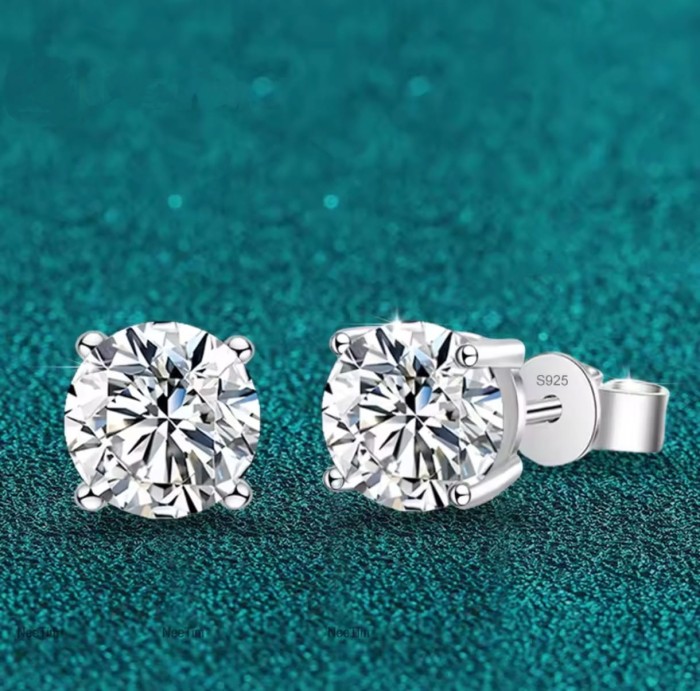 Kolczyki Para Doskonałości z Moissanity 0,5 ct www.selivah.pl.png